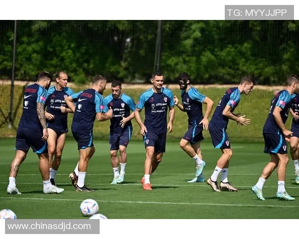 南京羽毛球队在世界杯积分榜中以66分稳居第一名展现强劲实力 南京羽毛球队在世界杯积分榜中以66分稳居第一名展现强劲实力