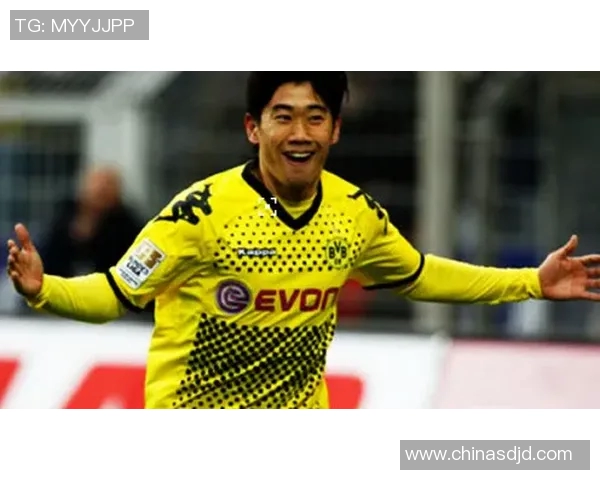 小日子足球明星揭秘谁是当今最受欢迎的球员和他们的精彩表现