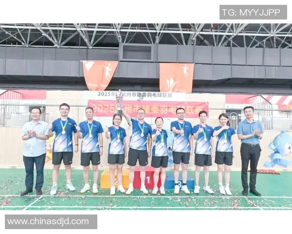 杭州羽毛球队总决赛背后的拼搏故事与奋斗精神展现 杭州羽毛球队总决赛背后的拼搏故事与奋斗精神展现